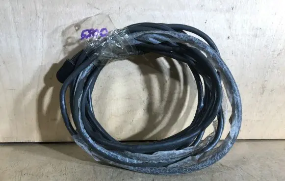 Volvo S60 CD changer wiring 