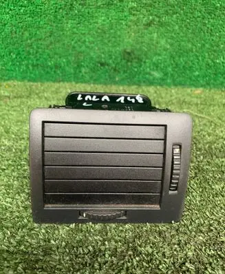 Skoda Fabia Mk1 (6Y) Dashboard side air vent grill/cover trim 6Y0819701