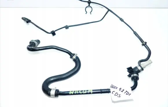Audi A8 S8 D4 4H Vacuum line/pipe/hose 057131051J
