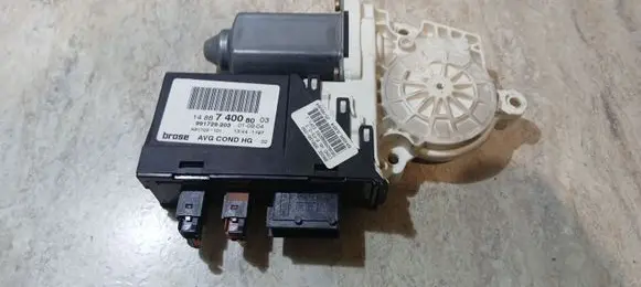 Citroen C8 Front door window regulator motor 1488740080