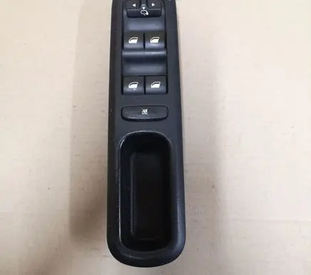 Peugeot 407 Electric window control switch 96468704XT