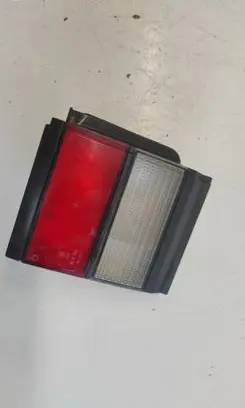 Tailgate rear/tail lights