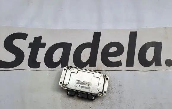 Citroen Xsara Picasso Engine control unit/module 9637839580 0261206633