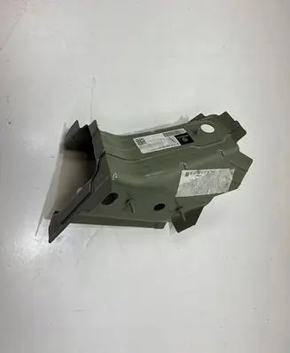Mercedes-Benz E W213 Fender mounting bracket A2136200201
