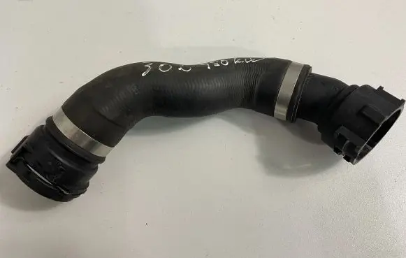 BMW 7 F01 F02 F03 F04 Engine coolant pipe/hose 8509274