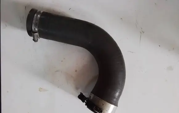 Renault Master III Intercooler hose/pipe 1124095
