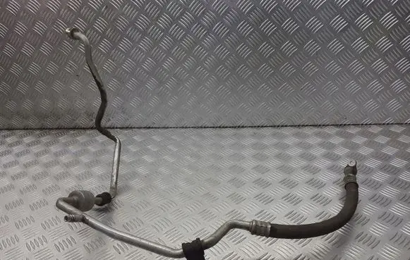 Nissan Note (E11) Air conditioning (A/C) pipe/hose