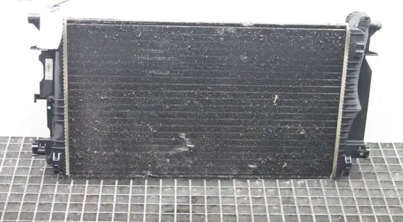 Volkswagen Crafter Coolant radiator 2E0121253B 9065000202