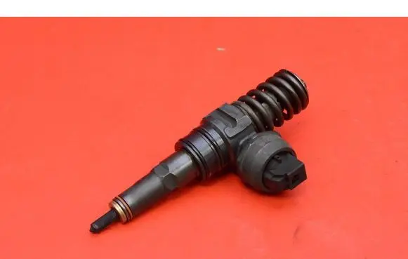 Audi A3 S3 8P Fuel injector 0414720215