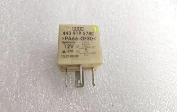 Audi A4 S4 B5 8D Other relay 443919578C PA66GF30 15210000
