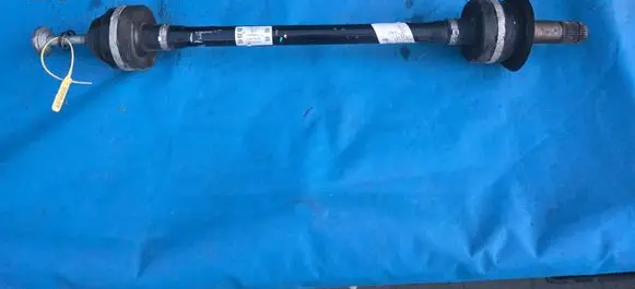 BMW X5 G05 Rear driveshaft 8487517 33208487517