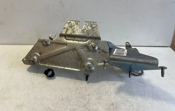 Mercedes-Benz EQC Other engine bay part A2935454900