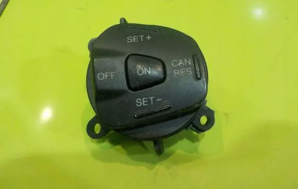 Ford Fiesta Other switches/knobs/shifts 8A6T9E740AD 8A6T 9E740