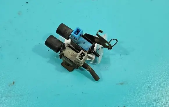 Opel Frontera B Turbo solenoid valve 084800-2290 IMPRK1514142