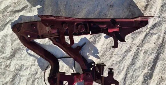 BMW iX Engine bonnet/hood hinges 41007933385