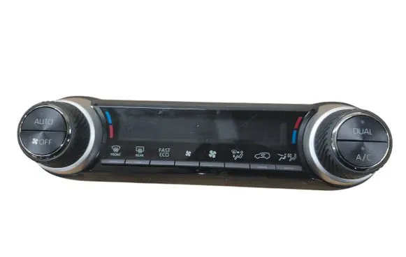 Toyota RAV 4 (XA50) Climate control unit 5590042610