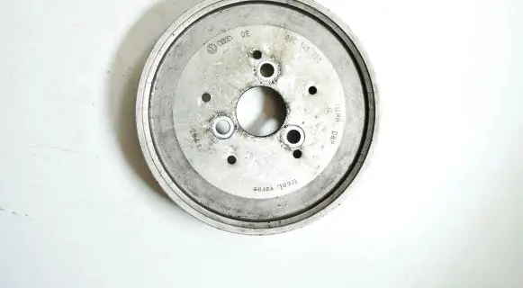 Audi A6 S6 C6 4F Power steering pump pulley 06C145255