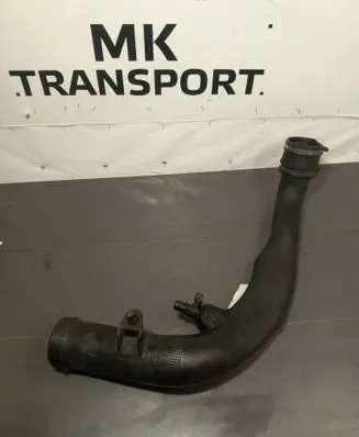 Intercooler hose/pipe