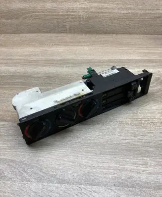 BMW 5 E34 Climate control unit 8351110 8351114