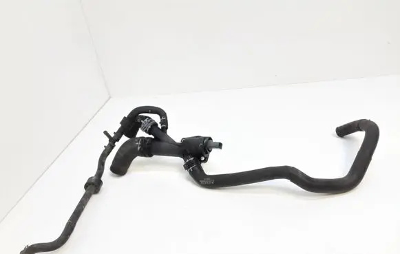 Volkswagen PASSAT B7 USA Engine coolant pipe/hose 03L121131AA 5C0122157C