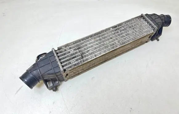 Ford Mondeo Mk III Intercooler radiator 1S7Q9L440 868963A