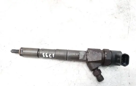 Alfa Romeo 159 Fuel injector 0445110213