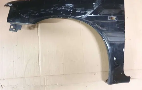 Peugeot 106 Fender