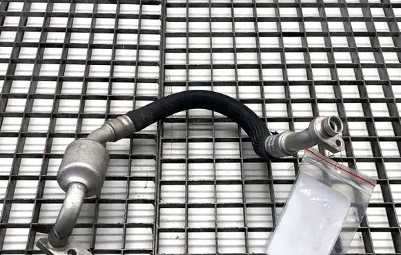Alfa Romeo Stelvio Air conditioning (A/C) pipe/hose 00505353190