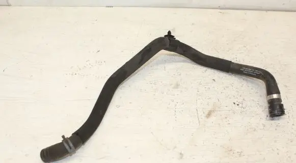 Volkswagen PASSAT B8 Engine coolant pipe/hose 3Q0121108A