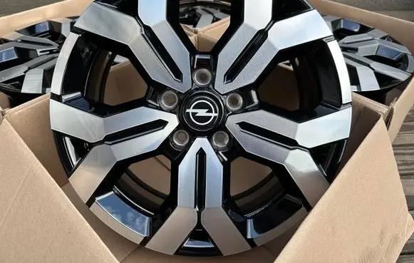 Opel Vivaro R17 alloy rim 403000531R