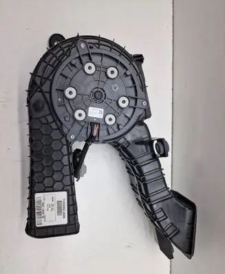 Ford C-MAX II Hybrid/electric vehicle battery fan FM5810C709AB