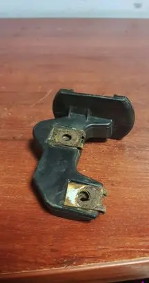BMW 5 E39 Front bumper mounting bracket 8159362