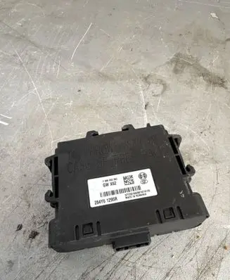 Renault Master III Immobilizer control unit/module 284y61295r