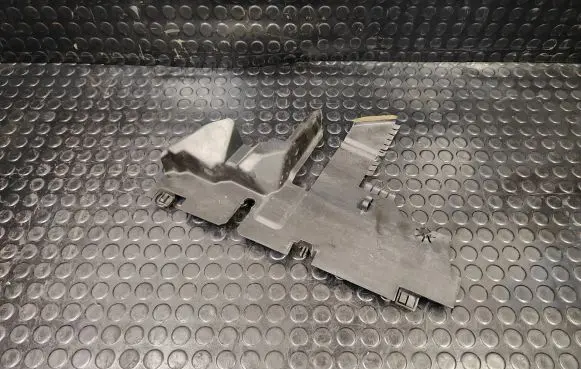 Nissan Murano Z51 Intercooler air guide/duct channel 921851AT0A