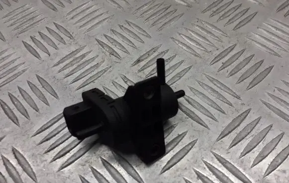 Renault Laguna II Valve vacuum 7700113709