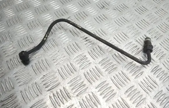 Nissan Qashqai+2 Turbo turbocharger oiling pipe/hose