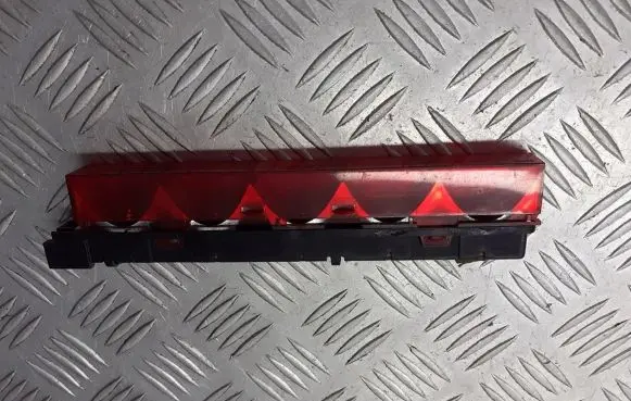 Ford Mondeo Mk III Third/center stoplight 1S71-13A613-AE