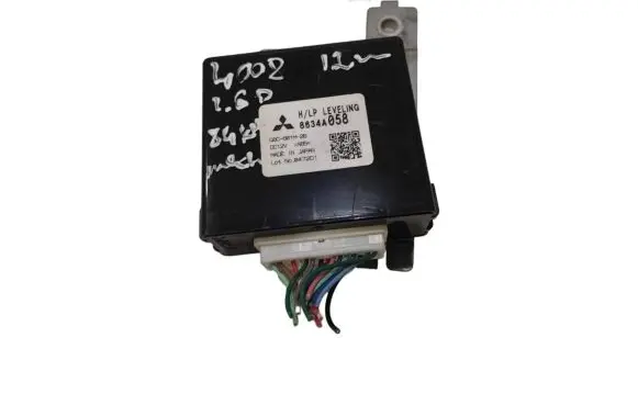 Peugeot 4008 Light module LCM 8634A058 0472D1 G8C601M2B