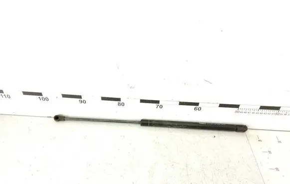 Volkswagen PASSAT B5 Tailgate/trunk strut/damper GS0131 15B092 E1500N