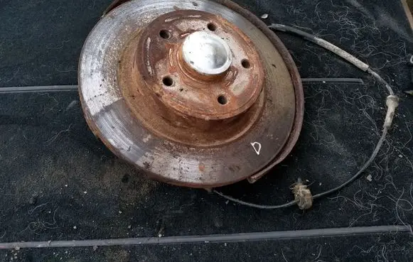 Renault Laguna II Rear wheel hub spindle/knuckle 