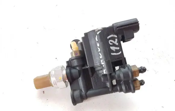 Land Rover Range Rover Sport L320 Rear shock absorber actuator solenoid RVH000046