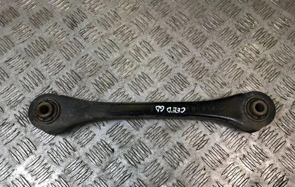 KIA Ceed Rear control arm 55260-G4AA0 55260G4AA0