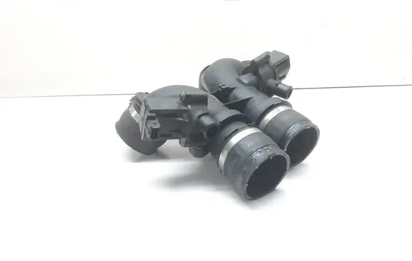 BMW X6 M Air intake duct part 7589643