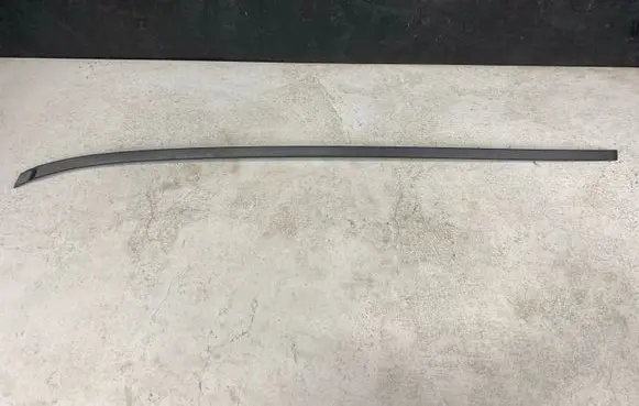 Ford Mondeo MK IV Windshield trim 7S71A03194AD