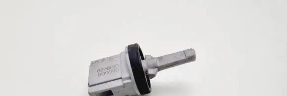Skoda Octavia Mk1 (1U) Interior temperature sensor 1K0907543G