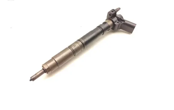 Volkswagen Golf VI Fuel injector 03L130277 0445116030