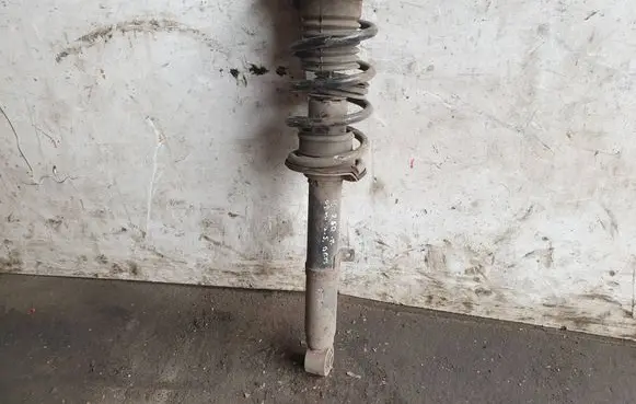 Lexus IS 220D-250-350 Front shock absorber with coil spring 4851053140