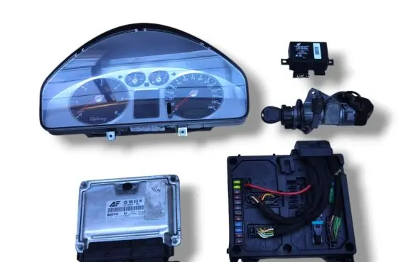 Ford Galaxy Engine ECU kit and lock set 0281012475 038906019NP