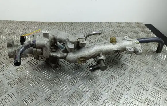 Thermostat/thermostat housing