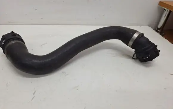 BMW 5 E60 E61 Engine coolant pipe/hose